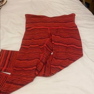 Lulu crops high waisted